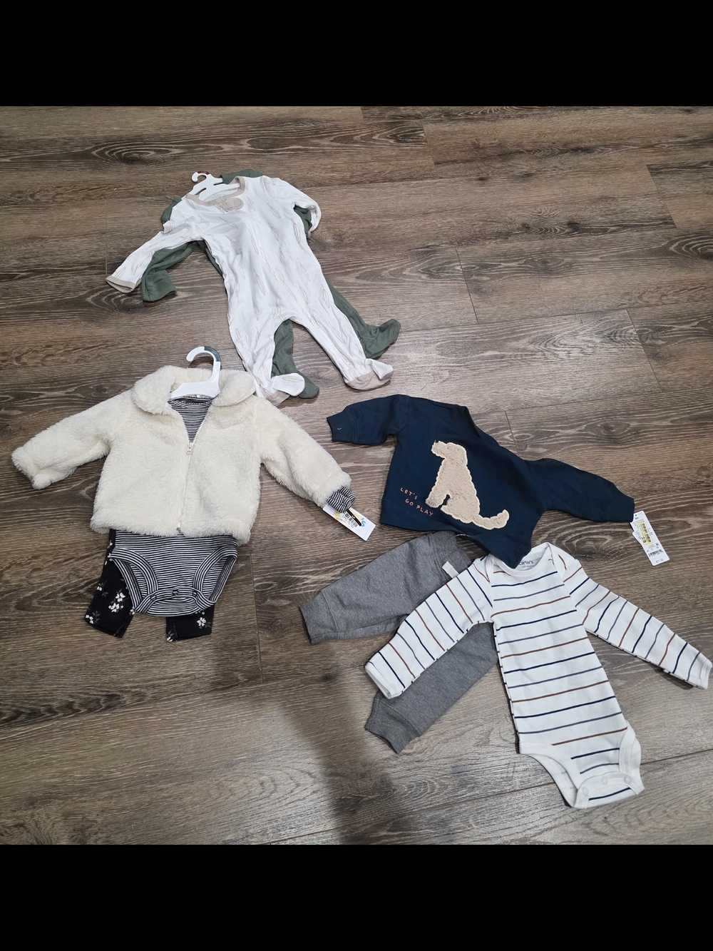 Set of 3 Baby Clothes 2 Carter 1 Cloud Island 3-6